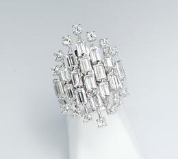 Baguette and Round Diamond Ring