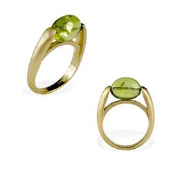 Mazza & Sons 18k Oval Peridot Ring