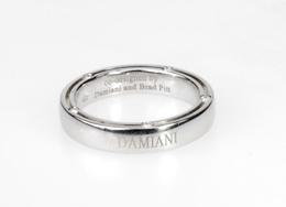 Brad Pitt and Damiani Designed Lady's Wedding Band