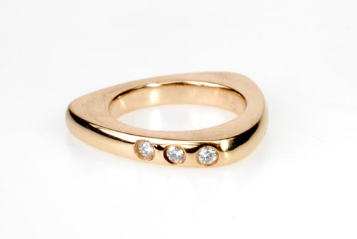Contemporary Styled 18k Pink Gold Ring w/ Diamonds