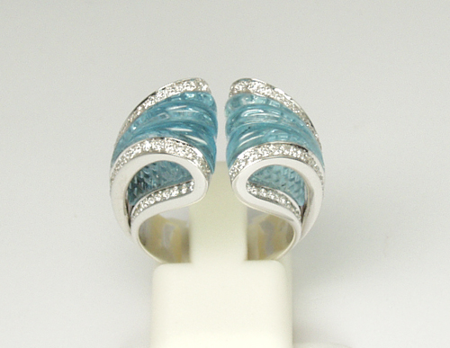 Io Si Scavia Hand-Carved Blue Topaz Ring
